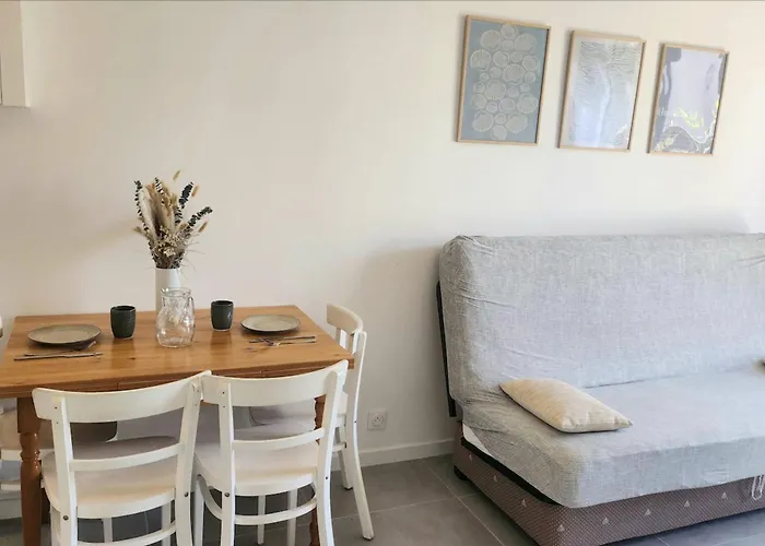 2 Near The - * Blonville-sur-Mer